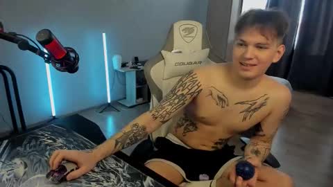 vova online show from March 18, 10:29 am