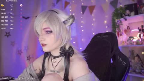 vronnier online show from March 10, 3:28 pm