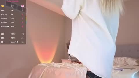 Snapshot of vsunshiny chatting on September 21, 3:13 pm Sunshiny online show from September 21, 3:13 pm