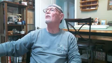 Snapshot of vueuorme chatting on January 19, 3:42 pm Vueuorme online show from January 19, 3:42 pm