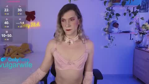 Vikky online show from February 1, 6:28 pm