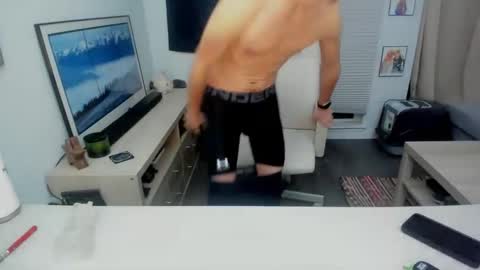 Snapshot of vulgaralex320 chatting on February 4, 3:54 am Vulgaralex320 online show from February 4, 3:54 am