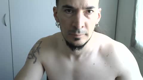 Snapshot of vulgarismagistral15 chatting on October 1, 5:41 pm Vulgaris online show from October 1, 5:41 pm