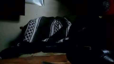 waffywaff77 online show from December 13, 4:27 pm