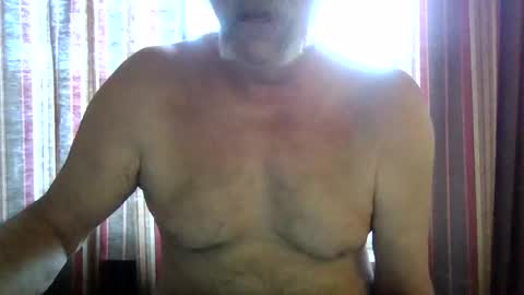 Snapshot of wahassa chatting on March 29, 1:44 pm wahassa online show from March 29, 1:44 pm