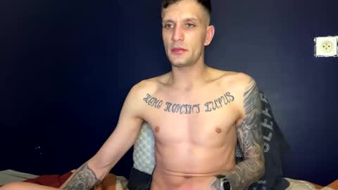 wajlyhaze2 online show from February 28, 1:06 am