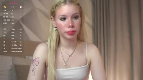 Snapshot of waki_fuckie chatting on April 30, 6:58 pm Lina online show from April 30, 6:58 pm