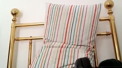 ghhhgh online show from January 25, 1:41 pm