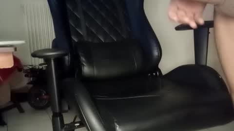 ghhhgh online show from November 10, 5:01 pm