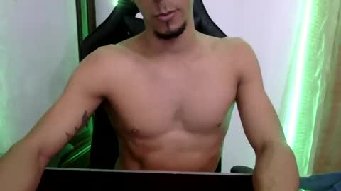 ghhhgh online show from March 7, 9:23 pm