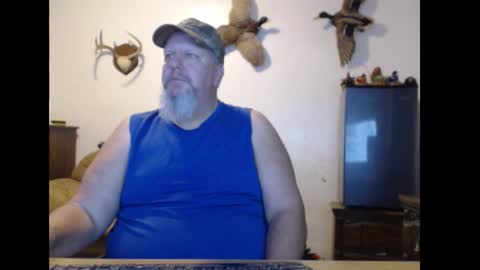 Snapshot of walkingbird chatting on November 16, 1:00 am walkingbird online show from November 16, 1:00 am