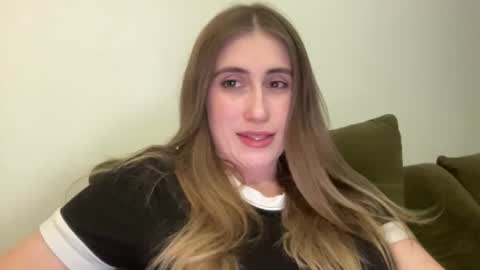 walkiria19 online show from March 18, 7:06 pm