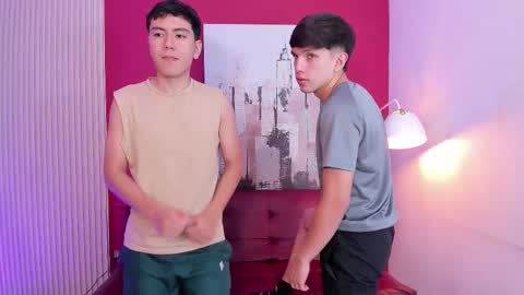 Snapshot of wallen_house chatting on September 20, 2:34 am Hi I am Venus kloy Thiago online show from September 20, 2:34 am