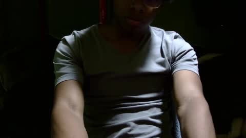 Snapshot of walltazv chatting on March 24, 6:46 pm Kentaro online show from March 24, 6:46 pm