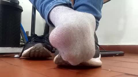 Snapshot of waltherfeet_ chatting on March 5, 4:13 pm WaltherFeet online show from March 5, 4:13 pm