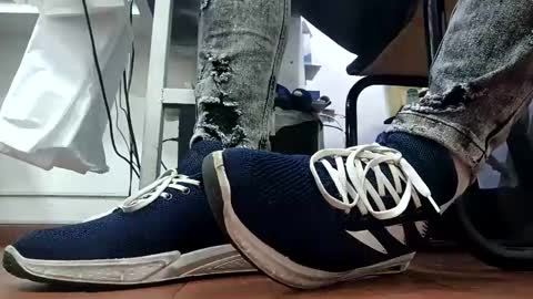 Snapshot of waltherfeet_ chatting on June 3, 8:14 pm WaltherFeet online show from June 3, 8:14 pm