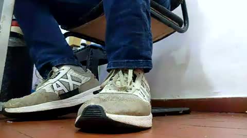 Snapshot of waltherfeet_ chatting on June 19, 6:34 pm WaltherFeet online show from June 19, 6:34 pm
