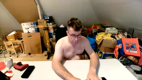 wammes online show from June 8, 9:15 pm