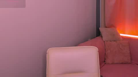 Zara online show from December 4, 5:16 am