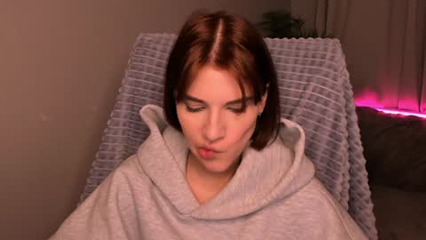 Zara online show from December 8, 2:30 pm