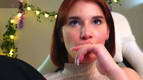 Zara online show from February 20, 9:00 am