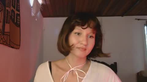 Snapshot of wanderwhitch chatting on March 2, 4:03 pm Miya online show from March 2, 4:03 pm