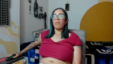 Snapshot of waningrosee chatting on January 8, 9:23 pm Waningrose Lu online show from January 8, 9:23 pm