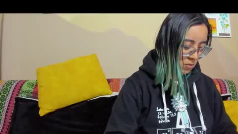 Snapshot of waningrosee chatting on October 12, 11:04 pm Waningrose Lu online show from October 12, 11:04 pm