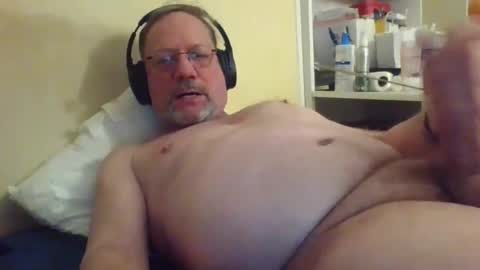 Snapshot of wanky357 chatting on April 30, 10:14 pm Tibo Love online show from April 30, 10:14 pm
