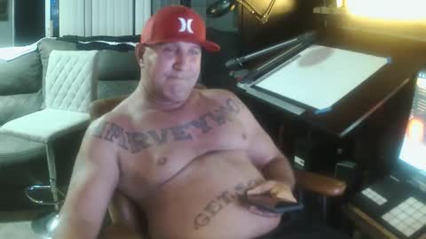 inittogetitin online show from March 7, 5:37 am