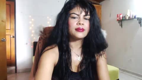 warrior_xena online show from February 6, 8:13 pm