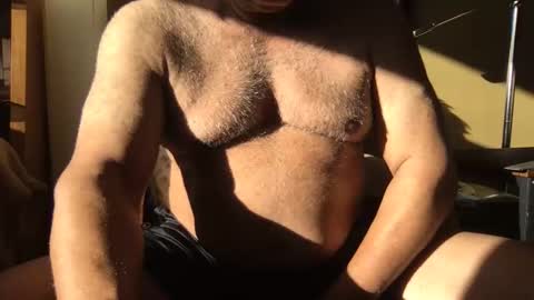 warriorman27 online show from October 20, 8:31 pm