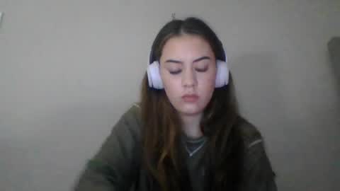 wasiancutie online show from July 11, 4:48 am
