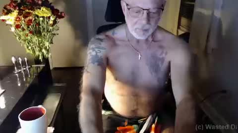 wasted_daze_ online show from October 12, 9:41 am