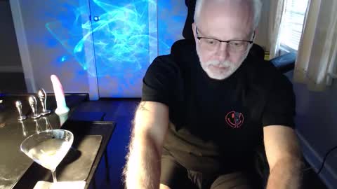 wasted_daze_ online show from February 17, 11:00 pm