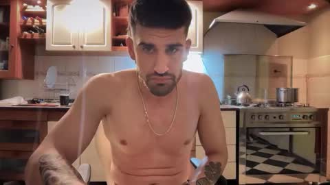 wearetwo online show from November 14, 12:09 am