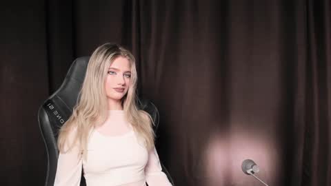 waterfallwoods online show from December 25, 4:11 pm