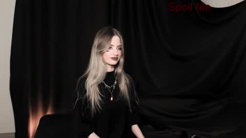 waterfallwoods online show from January 10, 6:42 pm