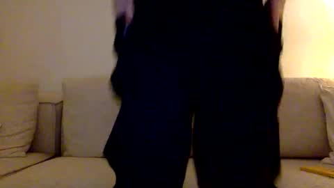 wave3210 online show from January 8, 5:04 pm