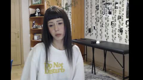 Mina online show from December 5, 7:10 pm