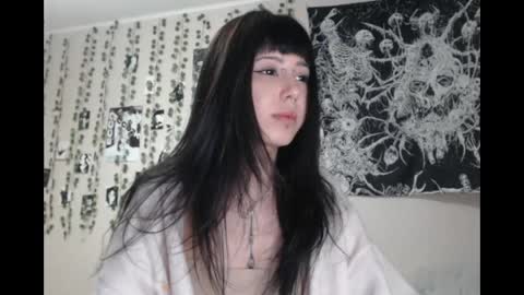 Mina online show from May 13, 3:42 pm
