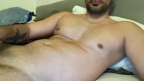 wayneperformer online show from November 11, 7:58 pm