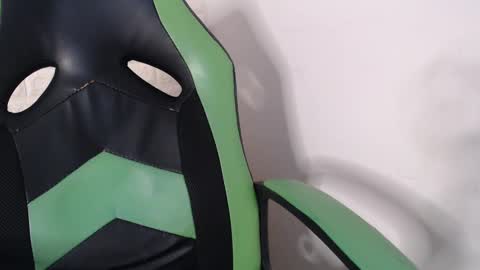 Trixie 3 online show from January 28, 1:16 pm