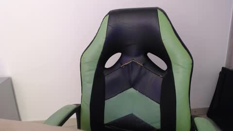 Trixie 3 online show from February 17, 3:08 pm