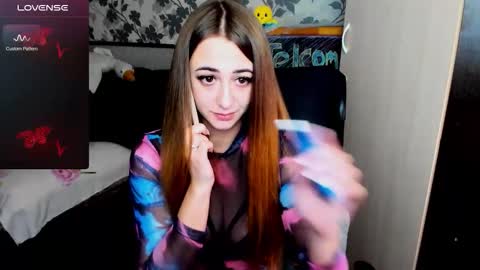 Maya online show from October 27, 5:00 am