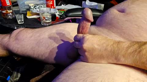 Pussy Lover online show from January 4, 1:31 am