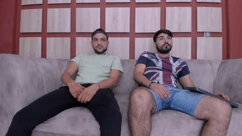 Jhonny Dick  his neighbors. online show from December 10, 1:33 pm