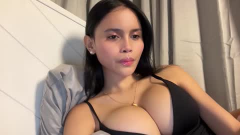 Snapshot of webcammaggie chatting on May 28, 5:10 pm Maggie online show from May 28, 5:10 pm