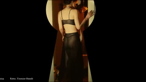 Coraline online show from April 4, 4:48 pm