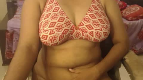 Snapshot of webshowxxx chatting on June 27, 4:56 pm mina online show from June 27, 4:56 pm